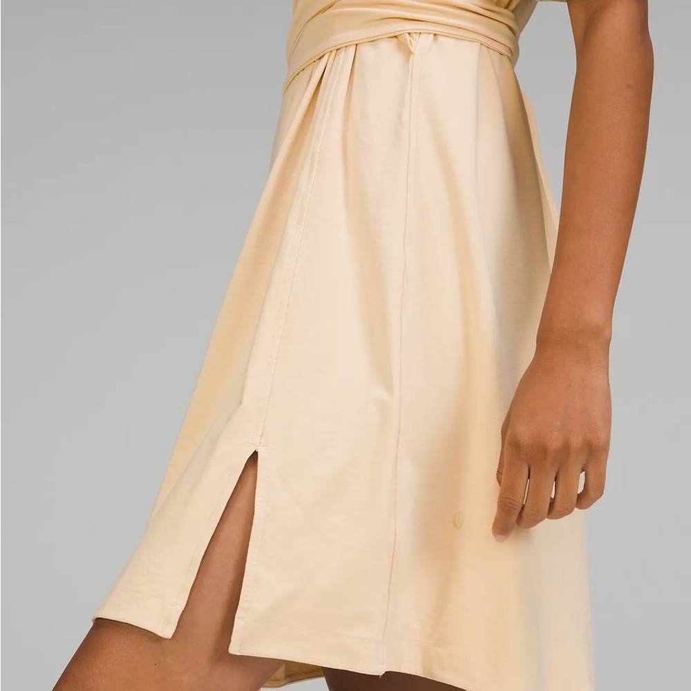 Lululemon cotton wrap front t-shirt dress - prosecco - Picture 3 of 7